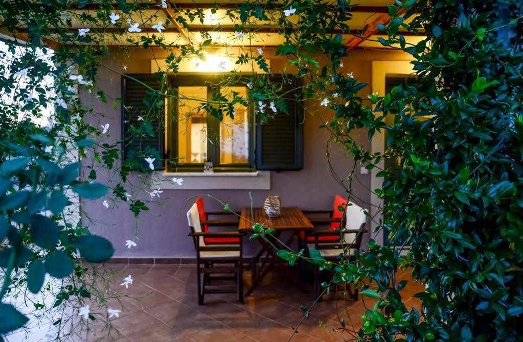 Korallis Villas Livathos  Exteriér fotografie
